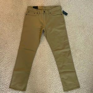 Never worn: Men’s slim fit banana republic traveler jeans - 31/30